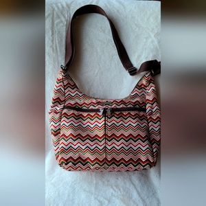 Baggallini Large Halfmoon Hobo Bag in Excellent Condition!